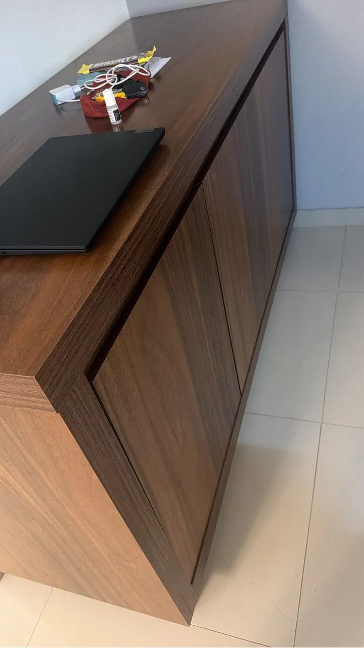 Living Room Counter - Perfect! Width 1.65 m, Depth 56 cm, Height 90 cm