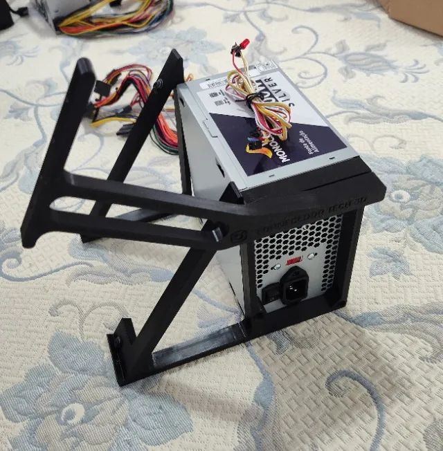 Gabinete Open Frame 3D - Suporte de Bancada para PC - Com Suporte de Placa de Vídeo - Foto 2