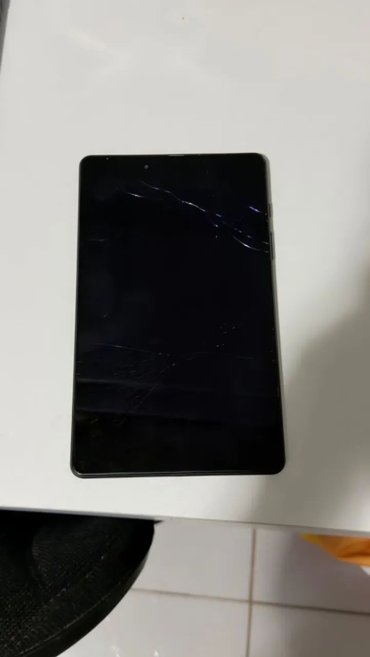 Tablet Samsung Galaxy TAB A8 (negociável valor)