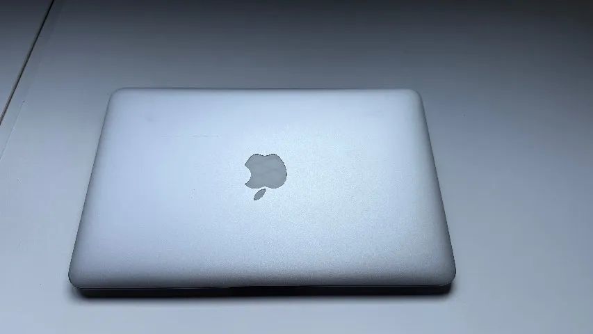 Macbook Air 11 polegadas, Mid 2013, 8GB, i5, SSD 128GB - Foto 3