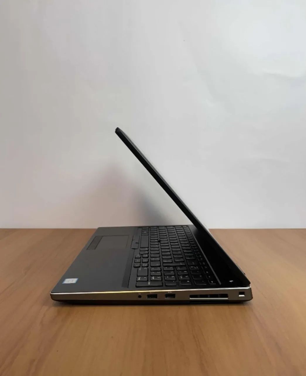 Notebook Dell Precision 7530 I7 8750H Nvidia P2000 16Gb Ram 512Gb