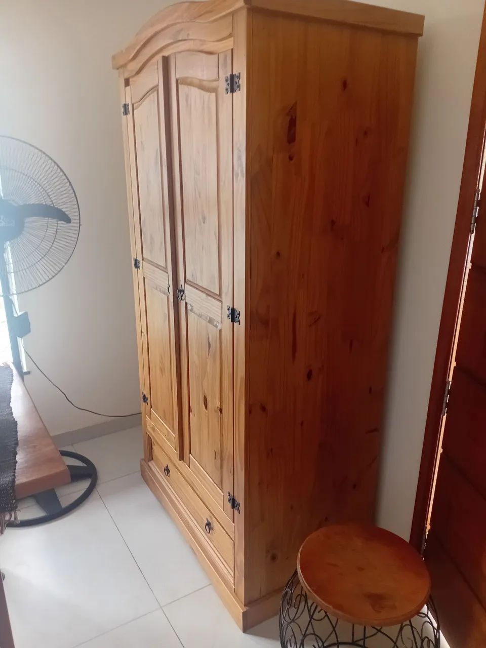 Guarda roupa madeira - Foto 3
