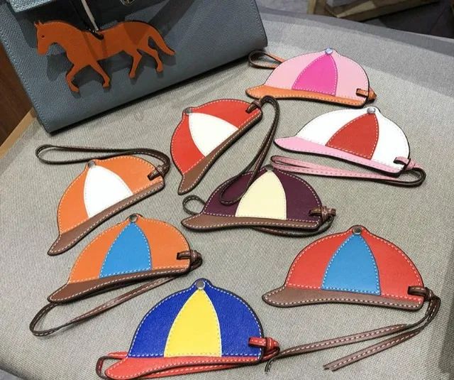 Chaveiros e Charms para Bolsa - BOINA - Foto 3