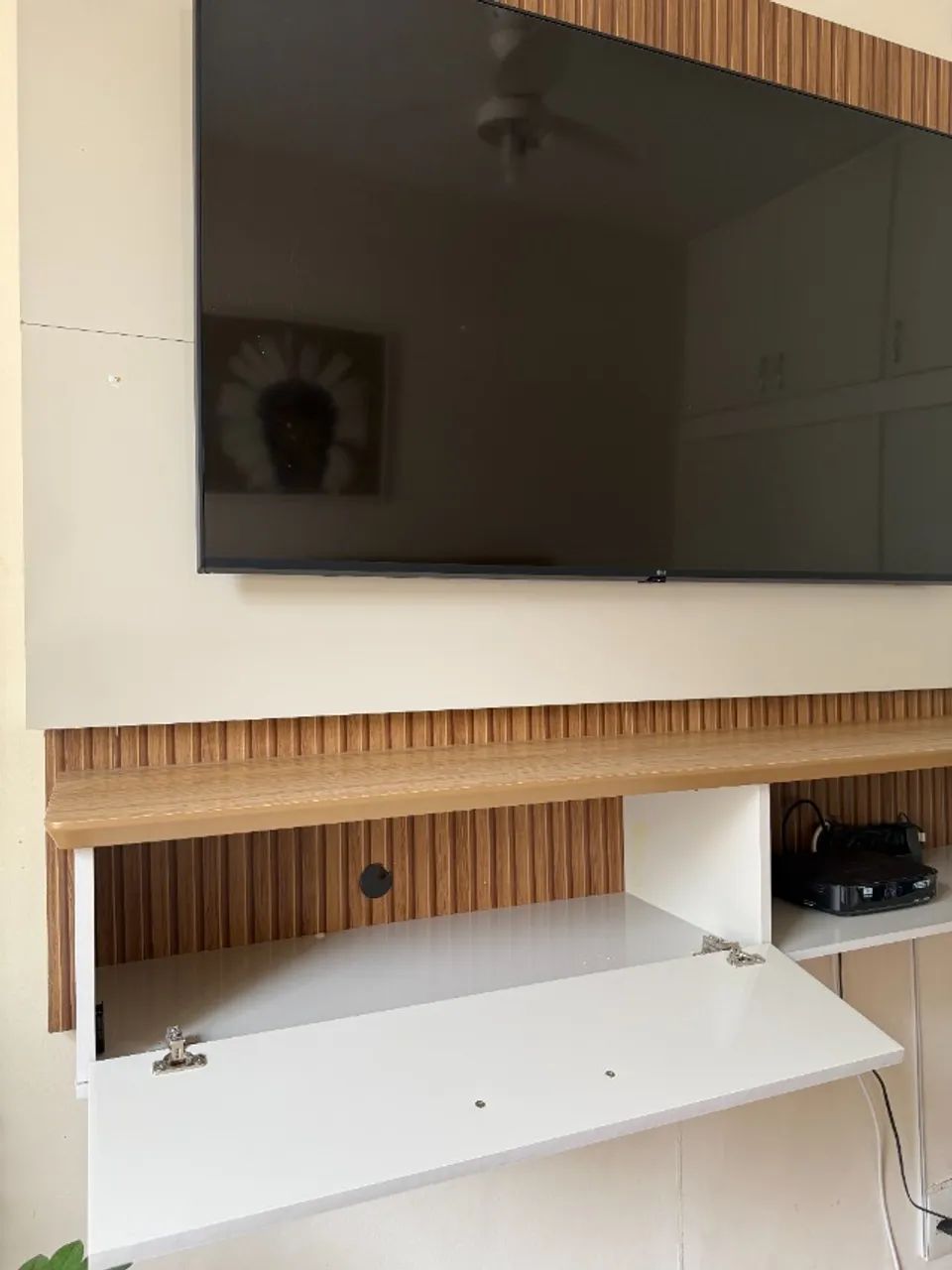 Painel de TV 65 polegadas - ripado - impressão 3D - Foto 2