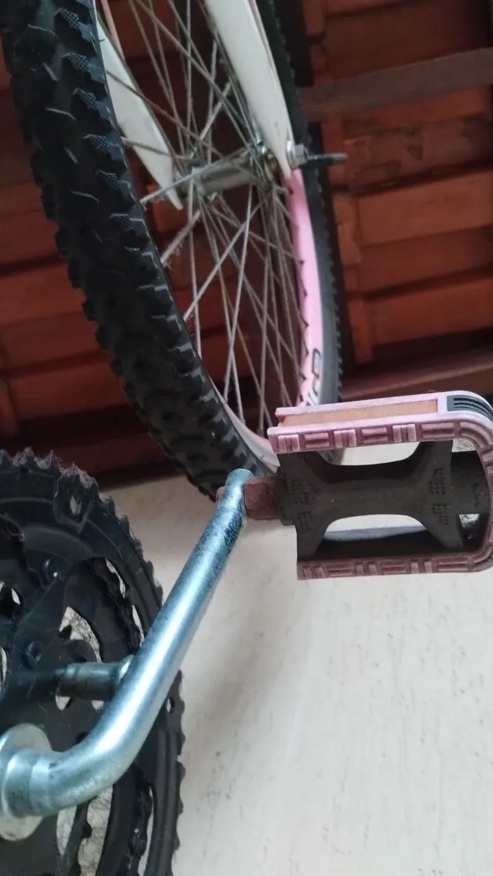 Bicicleta Aro 24 Feminina  - Foto 4
