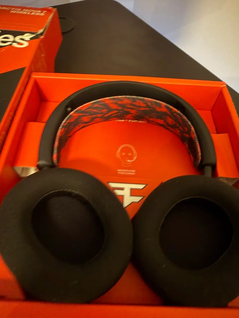 Arctis nova 7 Faze Edition - Foto 3