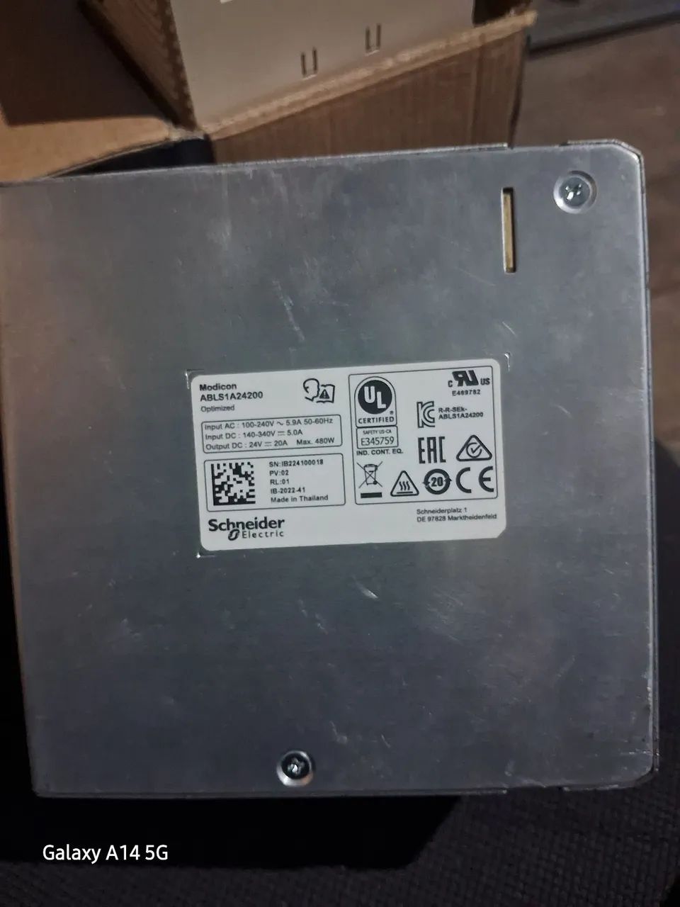 Fonte 22/28V 20A Schneider  - Foto 2