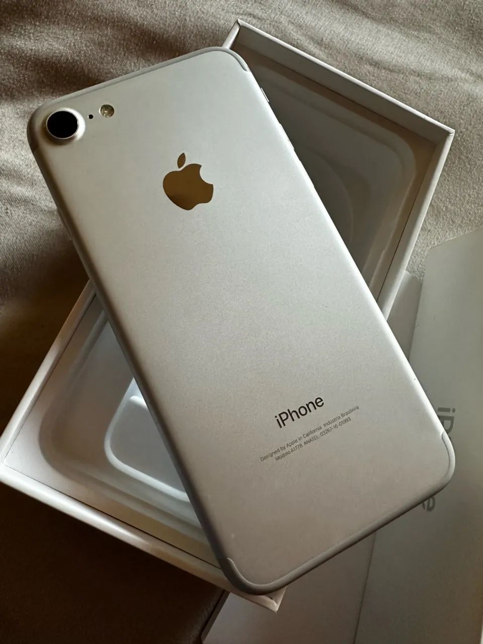 Sucata IPhone 7 prata 32gb - Foto 3
