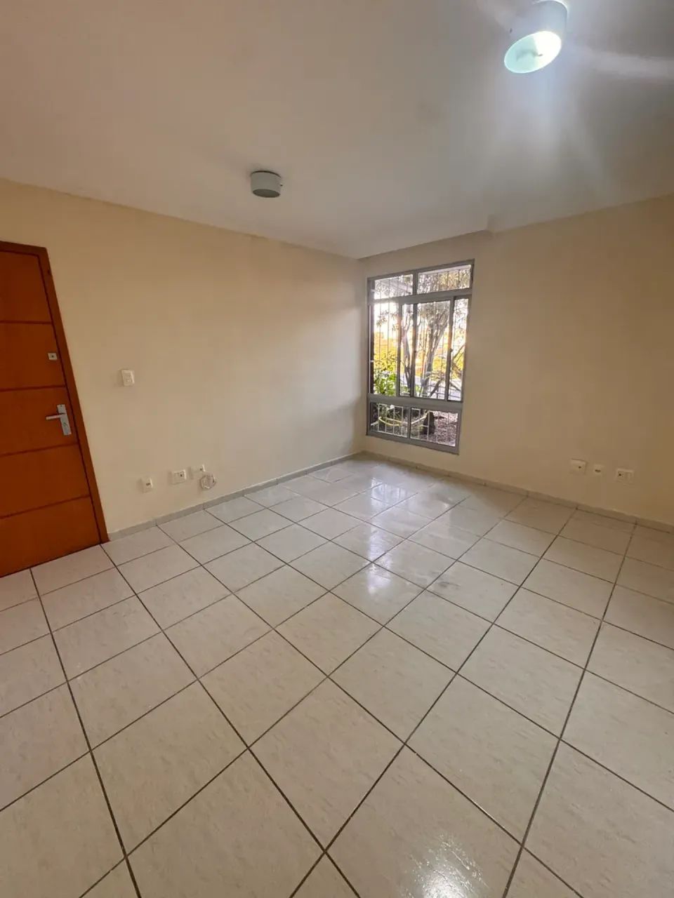 ESPAÇO, LOCALIZAÇÃO E PRATICIDADE NO CENTRO DE CONTAGEM!