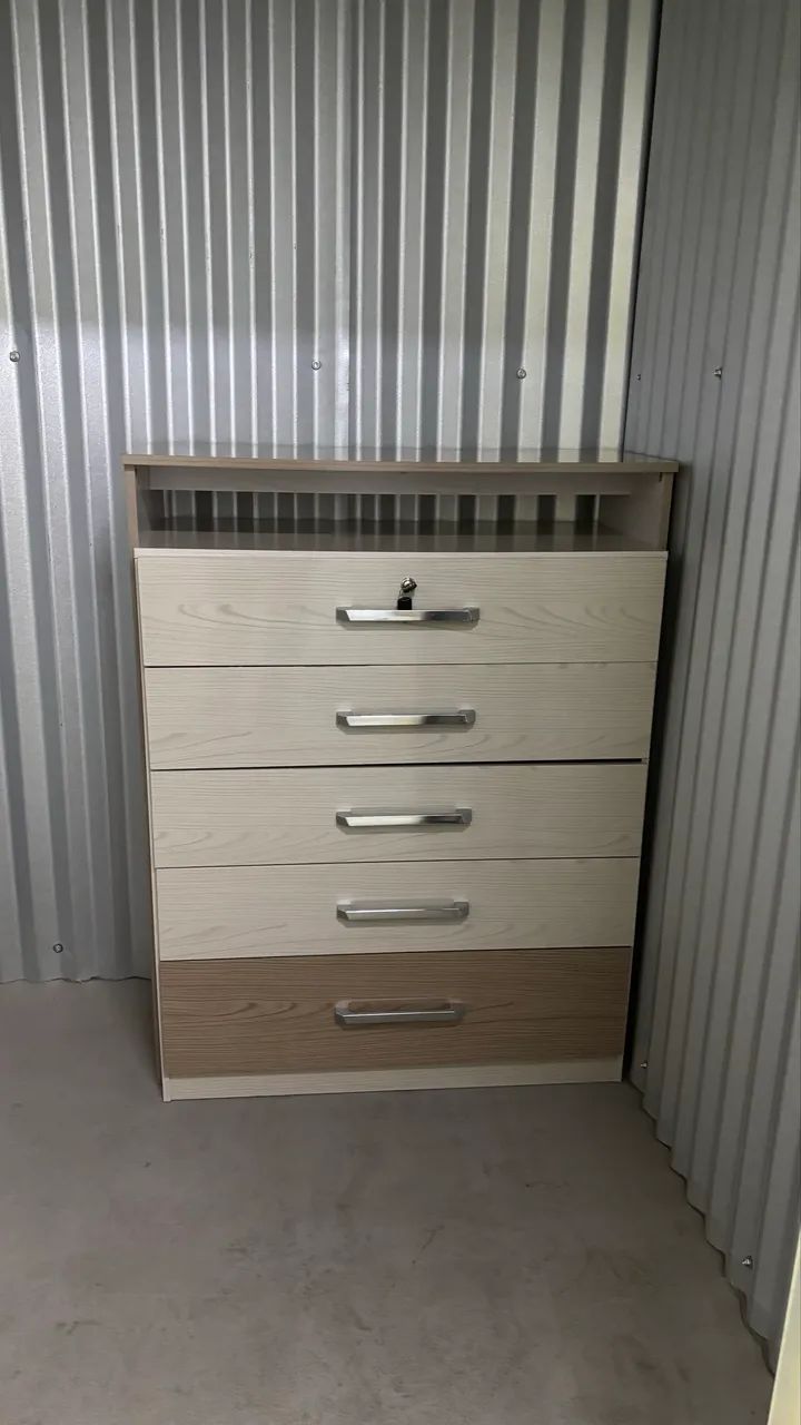 Comoda semi nova 5 gavetas  - Foto 2