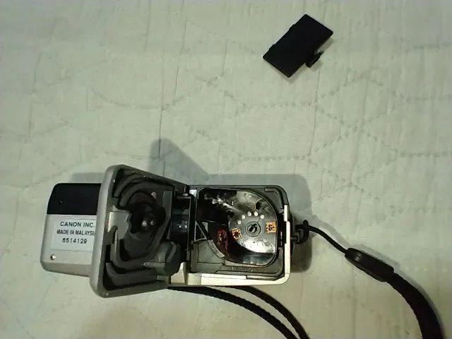 Camera Digital Canon ELPH LT (USADA) - Foto 4