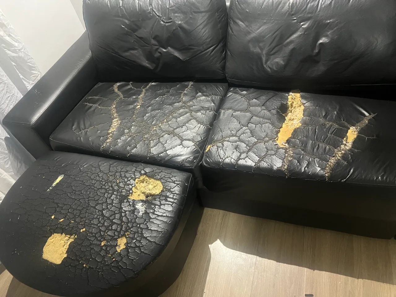 SOFÁ EM L GRANDE + PUF| ÓTIMO PARA REFORMA| R$ 250 - Foto 5