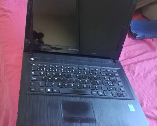 Notebook LENOVO 1TERA (usado)