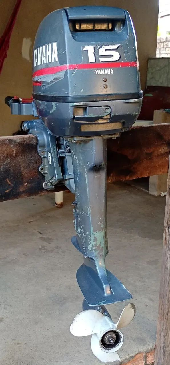 Motor de popa 15HP Yamaha 
