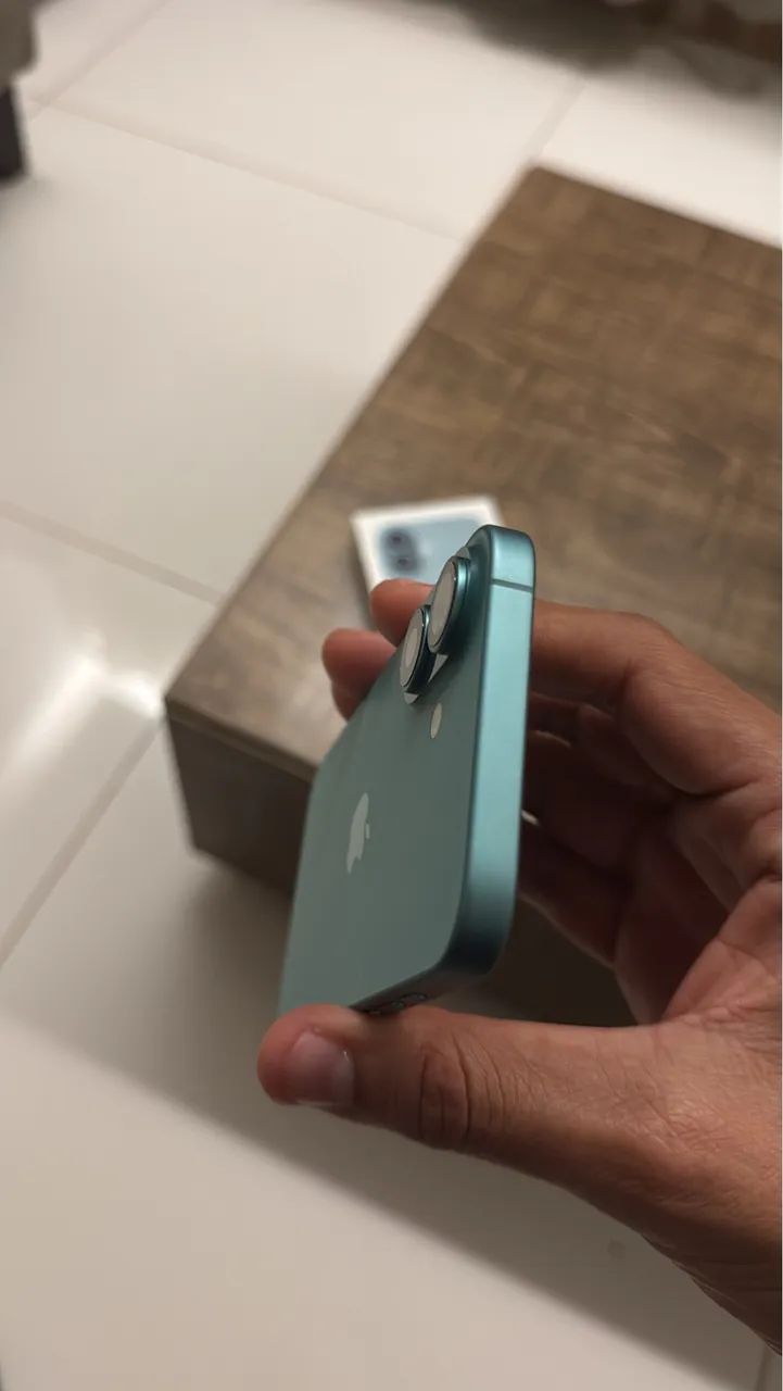 Iphone 16 128gb/bat90 - Foto 5