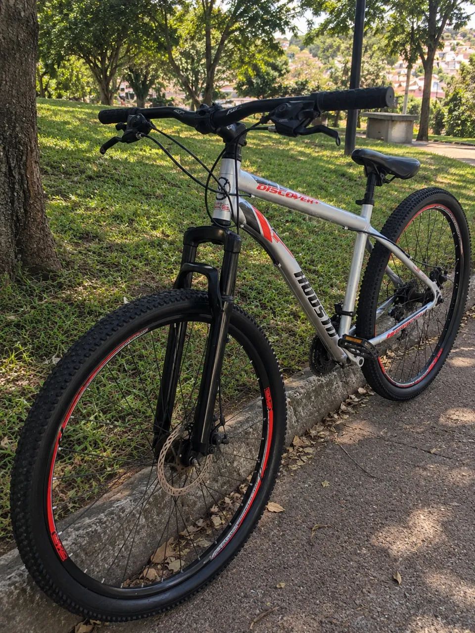 Bicicleta ARO 29 - Impecável  - Foto 2
