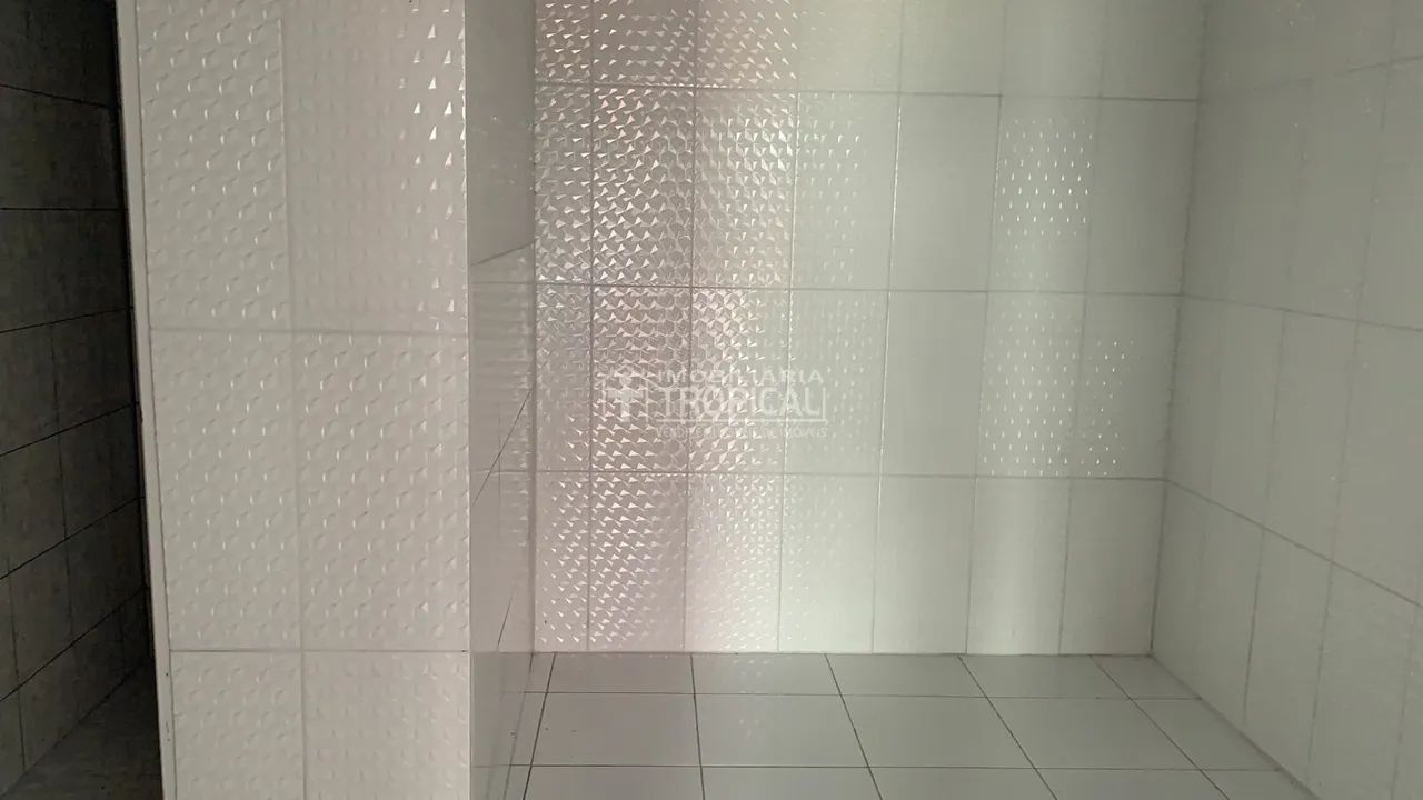 Aluga-se sala comercial no centro da cidade de Porto Nacional-To. - Foto 4