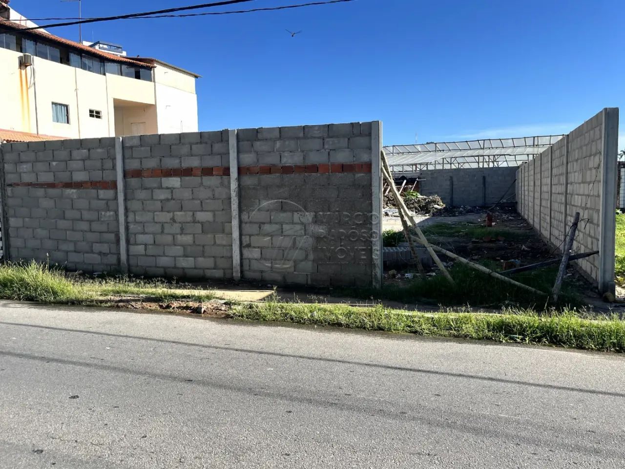 TERRENO MEDINDO 308,00M² - PRÓXIMO AO PARQUE SHOPPING MACEIÓ - Foto 2