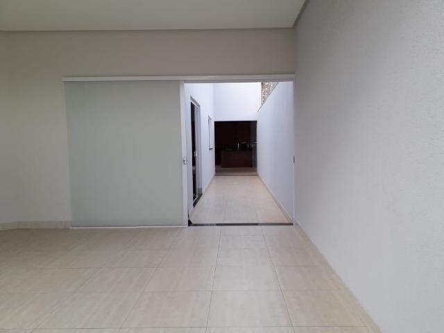 Ótima casa nova no bairro Califórnia em Patos de Minas/MG - Foto 18