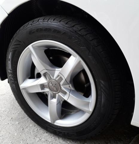Hyundai HB20 1.6 Confort Plus 2014 - Foto 2