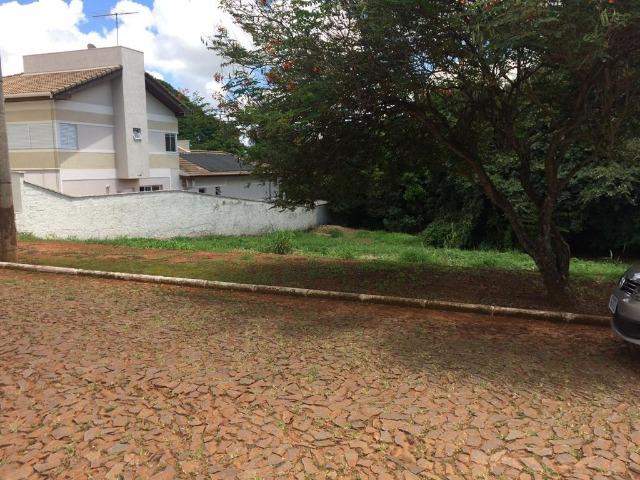 Terreno no condomínio Riviera do lago em Araxá - Foto 2