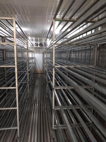 Container climatizado com prateleiras em aço galvanizado - Foto 2