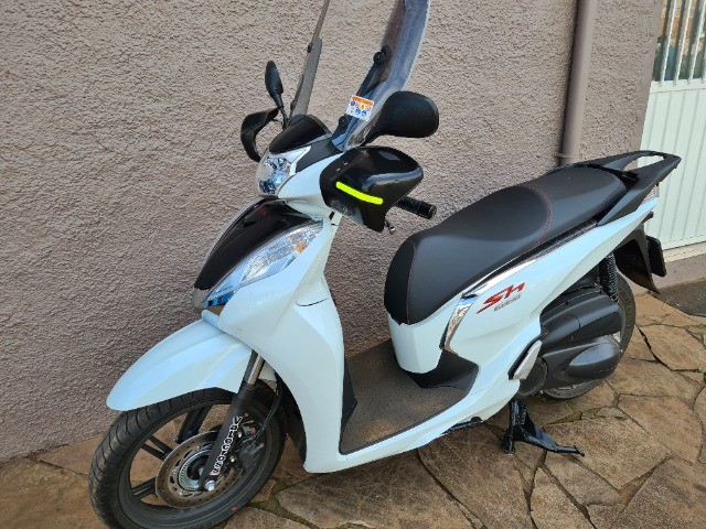 SCOOTER HONDA SH 300I SPORT 2019 COM 1.356 KM