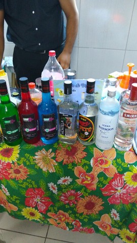 Garçons, Bartender, Churrasqueiro, Recepcionista - Foto 3