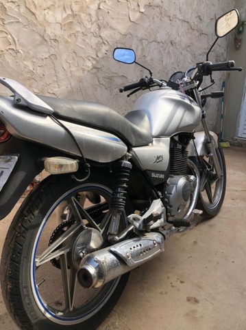 VENDE-SE MOTO SUZUKI YES 125