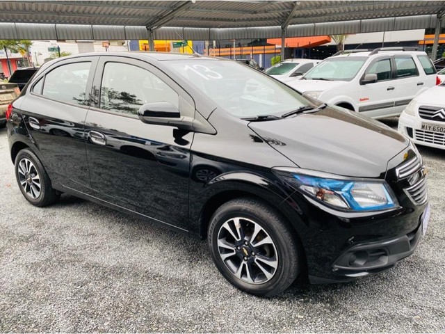 CHEVROLET ONIX LT 1.4 MT