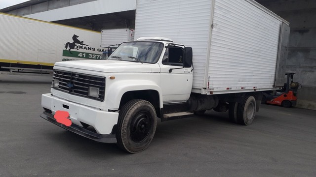 GM 12000 BAÚ