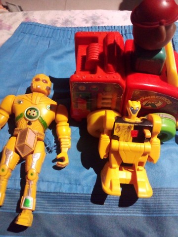 3 brinquedos infantil