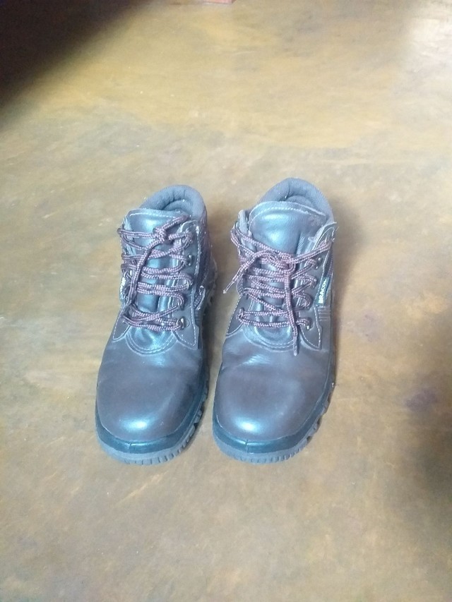 Bota coturno Bracol Unissex Nova - Roupas e calçados - Santa Bárbara do  Pará 998064494 | OLX