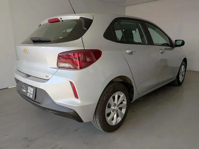 CHEVROLET ONIX HATCH LT 1.0 12V FLEX 5P MEC. 2021 - Foto 6