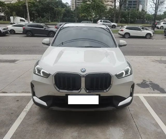 X1 2.0 SDdrive 23/23( 6.500km  )