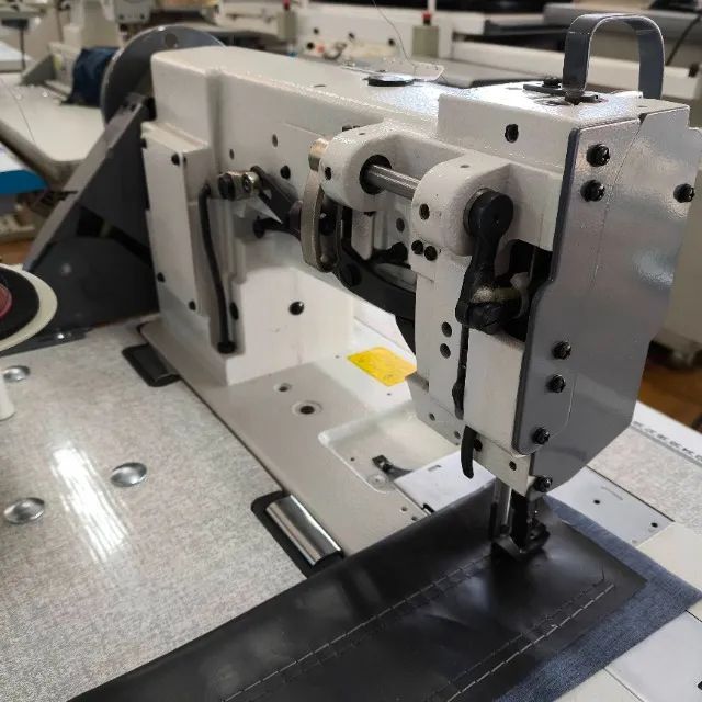 Maquina Transporte Triplo 02 Agulhas p/ Estofaria  - Foto 2