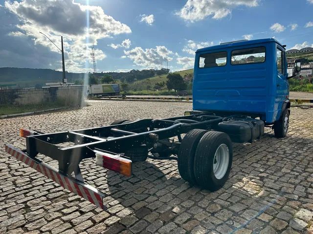 MB 710 Chassis - Foto 5