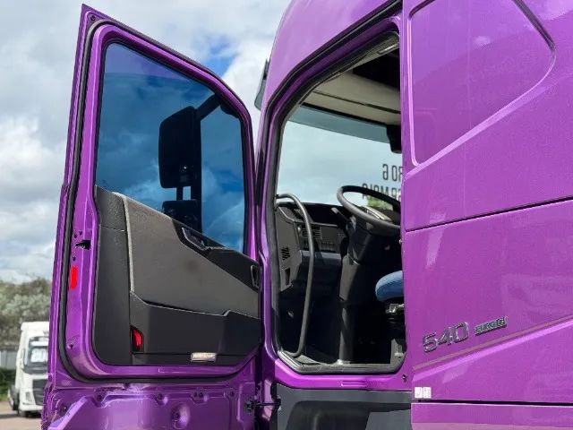 VOLVO FH540 - GLOBETROTTER - Foto 3