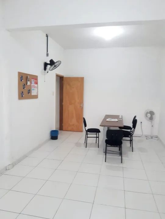 Excelente Imóvel Comercial na Rua Uranos, Olaria - Zona Norte do Rio de Janeiro. - Foto 9