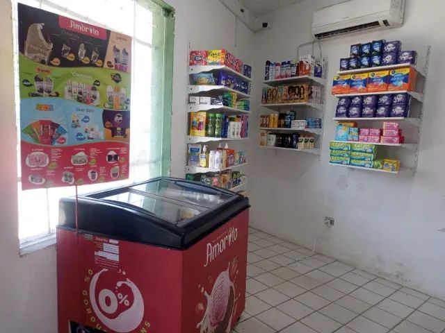 VENDO FÁRMACIA COMPLETA COM OTIMO FATURAMENTO MENSAL, DE FRENTE À UM MEGA MERCADO - Foto 4