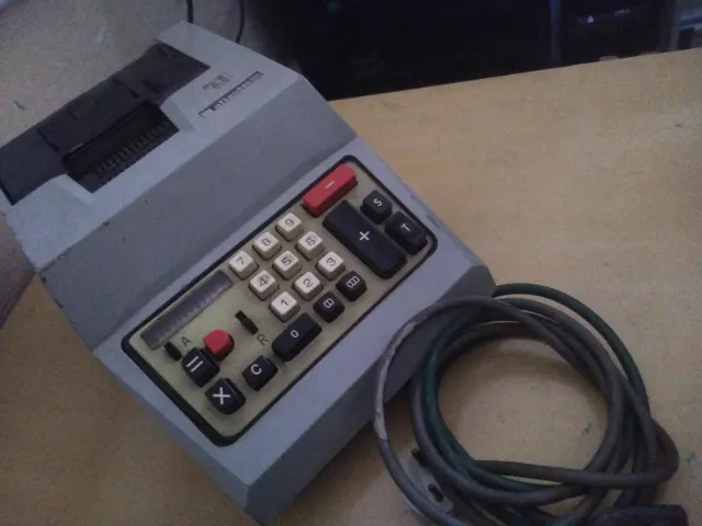 Calculadora wintage Olivetti Multisumma 20