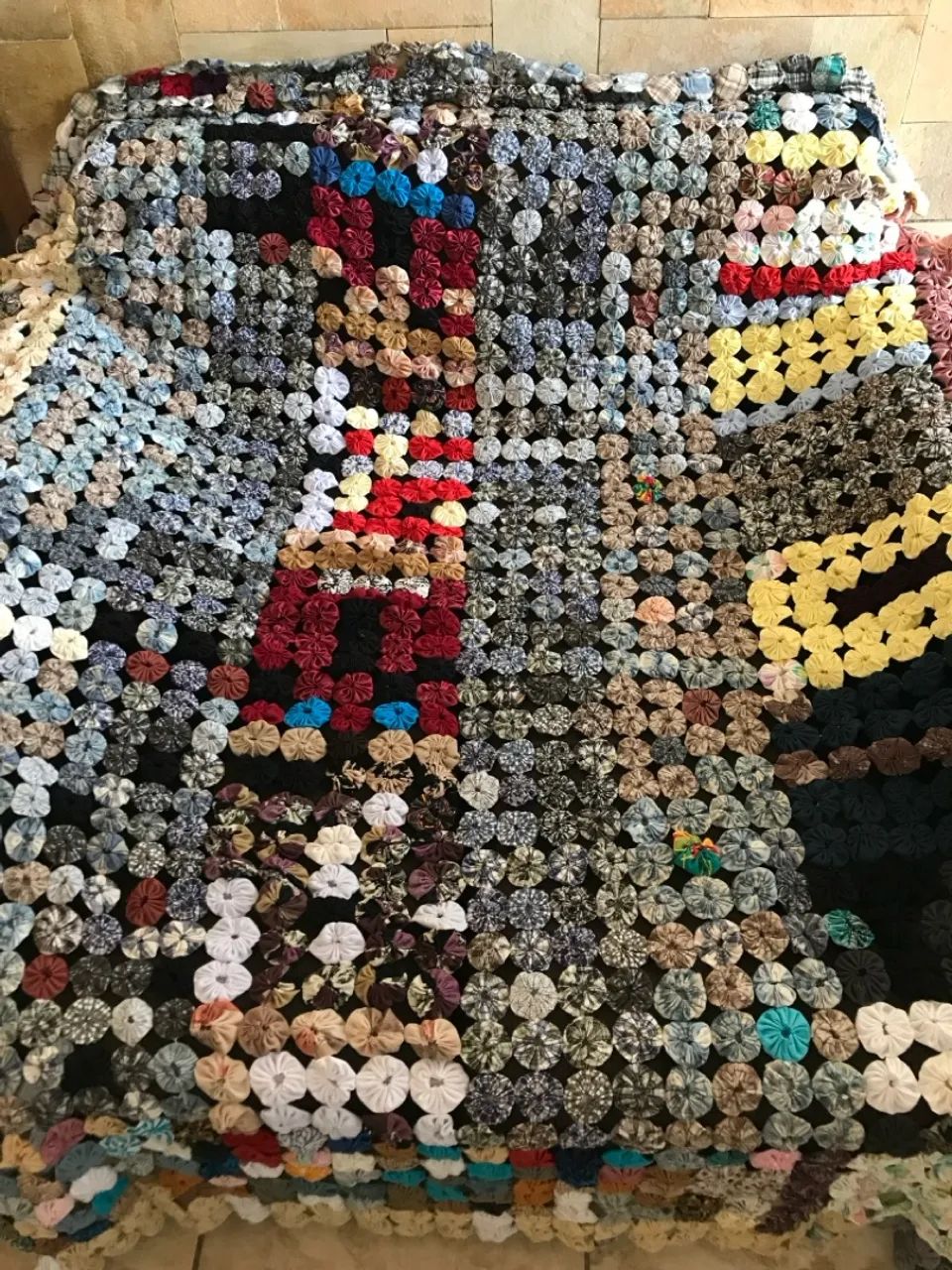 Colcha de fuxico colorido - Foto 3