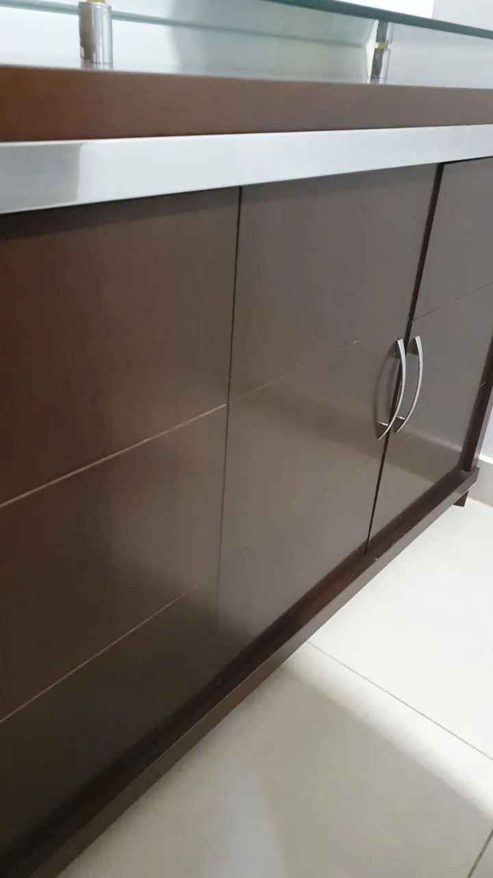 Móvel de cozinha em madeira