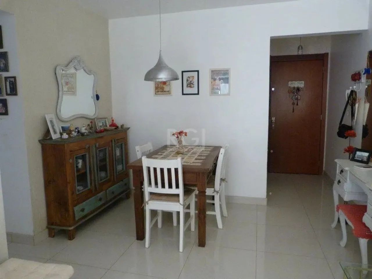 Excelente oportunidade no Bairro Jardim Carvalho, Apartamento com 3 dormitórios, cozinha , - Foto 5