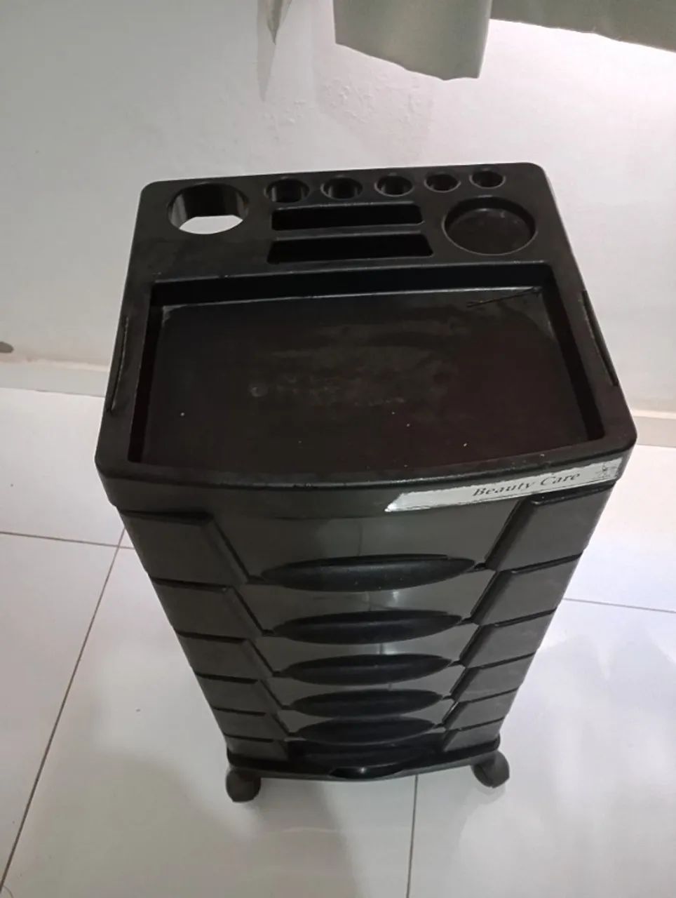 Carrinho auxiliar para salão  - Foto 3