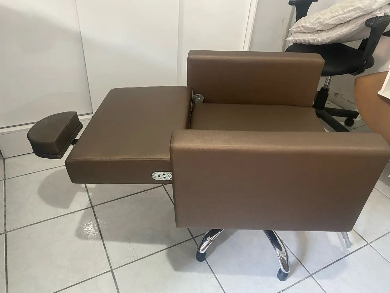 POLTRONA DE SALÃO  - Foto 2