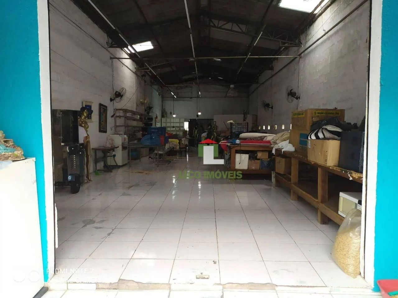 Galpão para alugar, 350 m² por R$ 10.000,00/mês - Vila Santana - São Paulo/SP