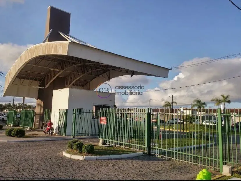 Casa 2 dormitórios para alugar Três Vendas Pelotas/RS
