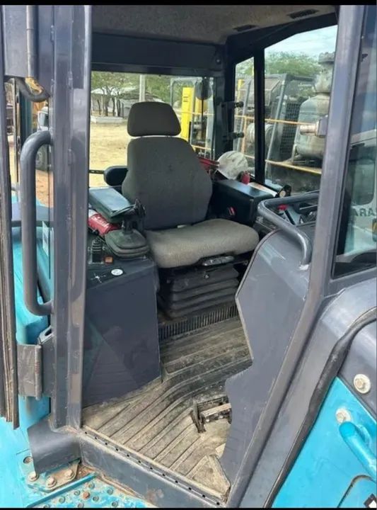 Trator john deere 750j II