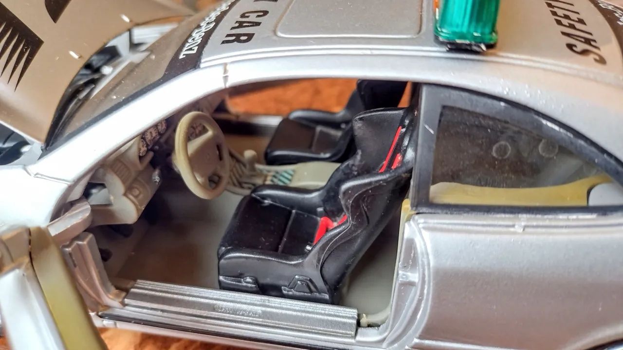 Miniatura Safety Car F1 Mercedes-Benz CLK 1997 Anson 1/18 - Foto 5